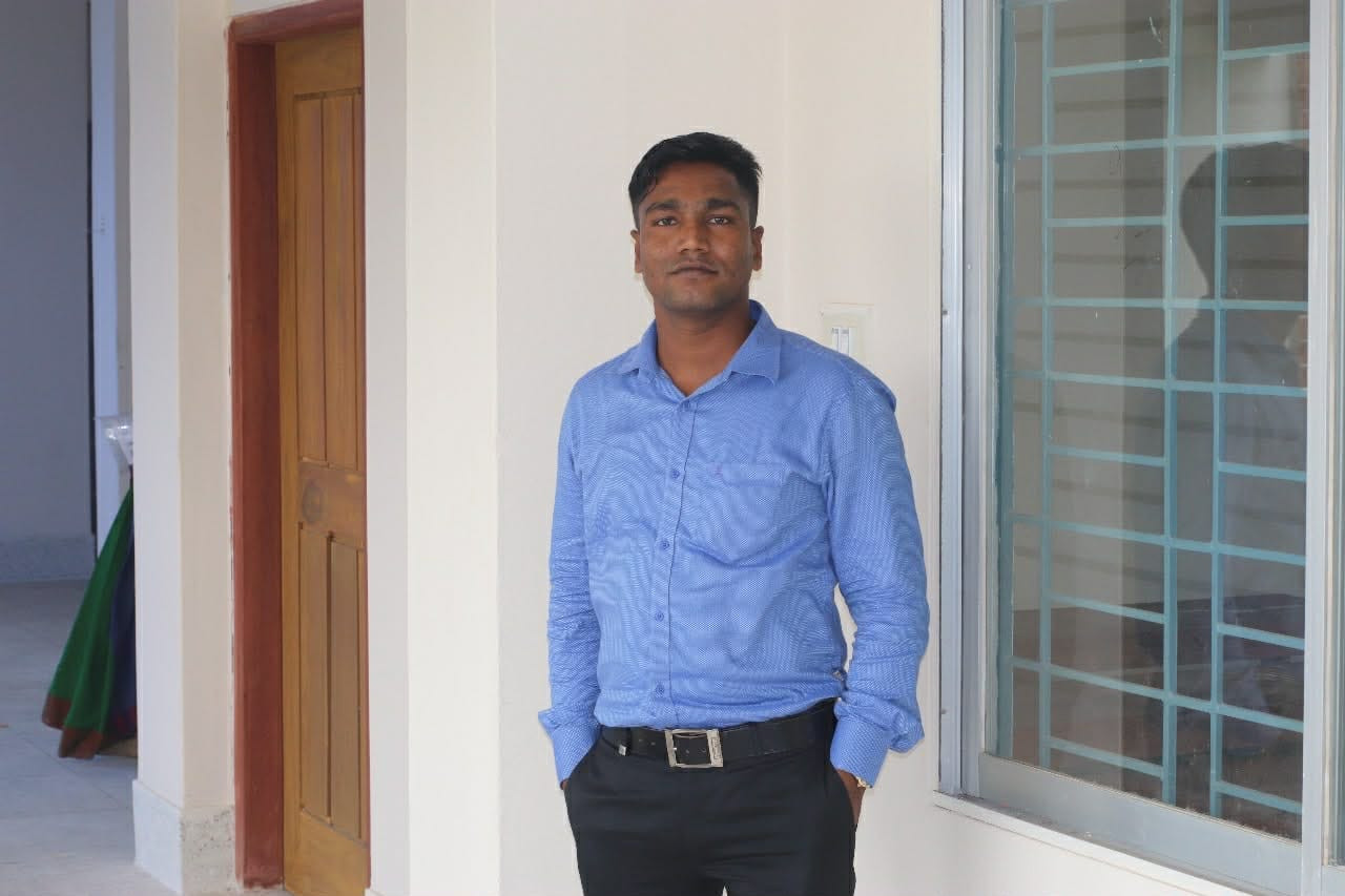 রাজনীতি থেকে সরে দাঁড়ানোর ঘোষণা উপজেলা ছাত্রলীগ নেতার