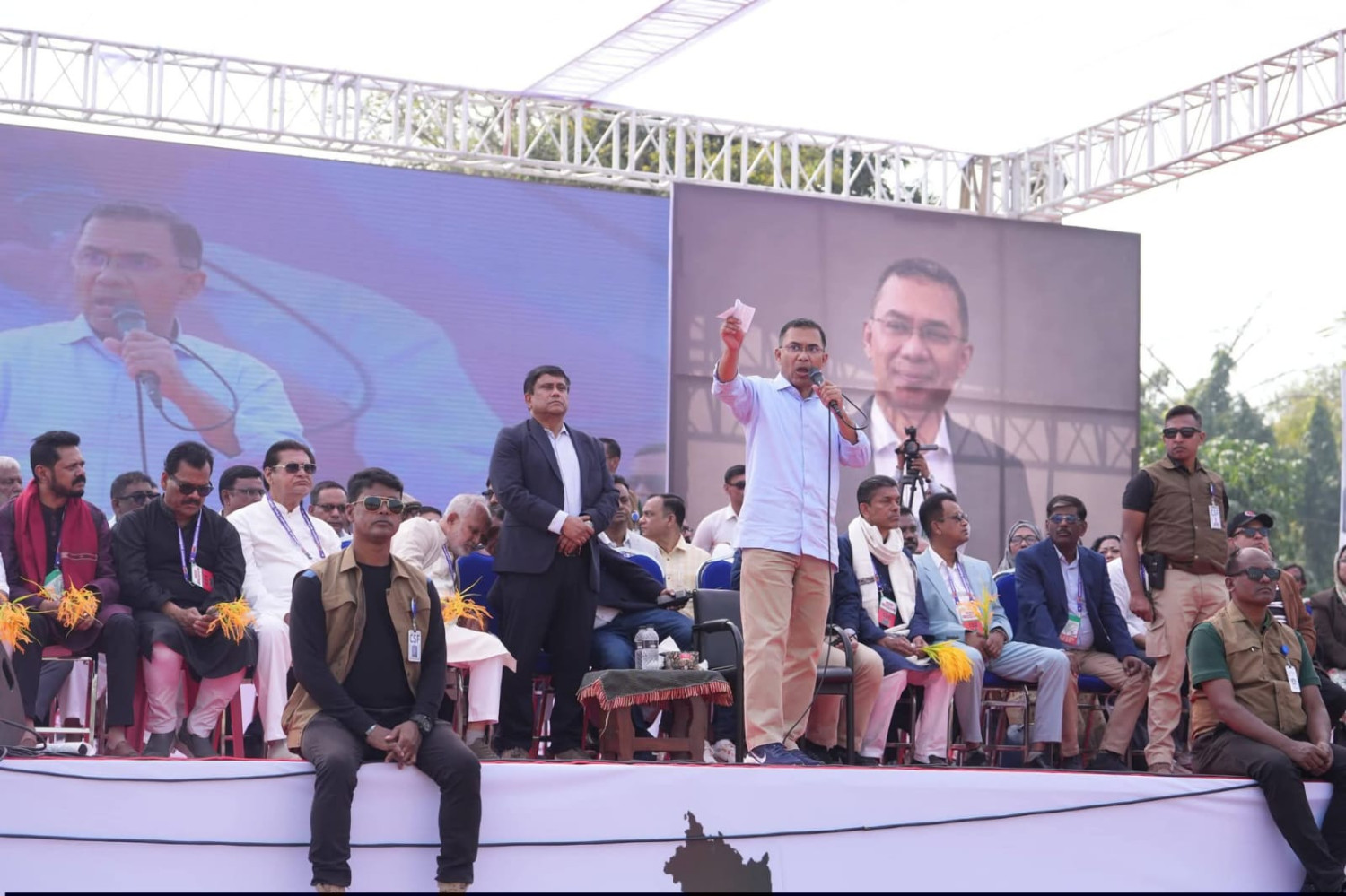 ফরিদপুর বিভাগ ও পদ্মায় ব্যারেজ নির্মাণের ঘোষণা-বিএনপির মহাসমাবেশে- তারেক রহমান